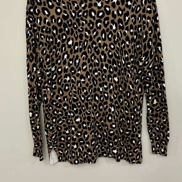 Michael kors v neck lightweight sweater size Medium - Picture 8 of 8